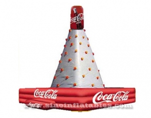 haute Cola géant de la publicité gonflable, mur d'escalade