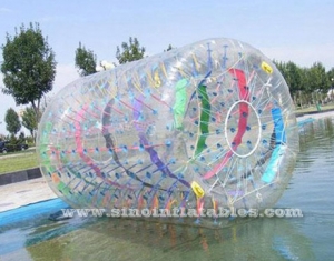 rouleau long zorb gonflable transparent avec rubans colorés