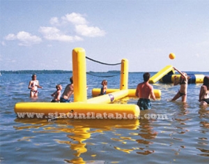 terrain de volleyball aquatique pour adultes