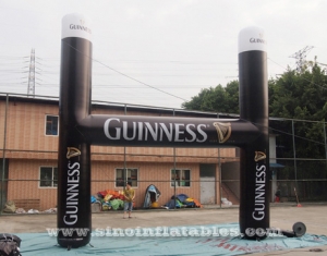 grand arc publicitaire gonflable guinness