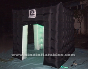 cabine photo gonflable menée colorée de cube noir