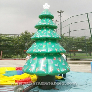 arbre de Noël gonflable publicitaire géant en plein air