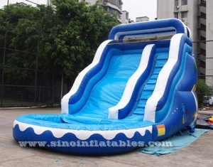 ondulés commerciale des enfants gonflable de glissière d'eau avec piscine